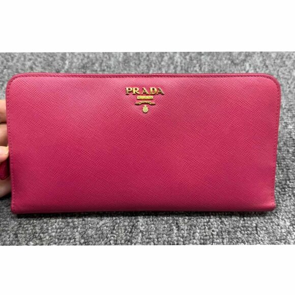 Prada Leather Wallet 235-073025 - Picture 1 of 13